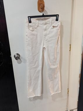 Frank & Eileen White Straight-Leg Jeans with Raw Hem Killian